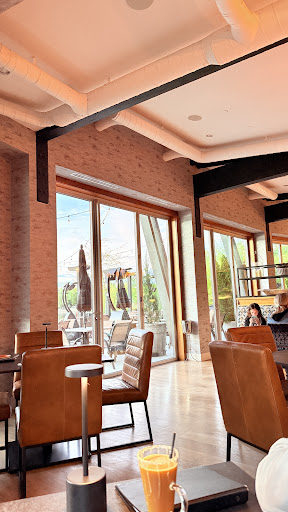 Photo of Maestro's Mediterranean Restaurant and Terrace - 3762 Lakeshore Rd, Kelowna, BC V1W 3L4